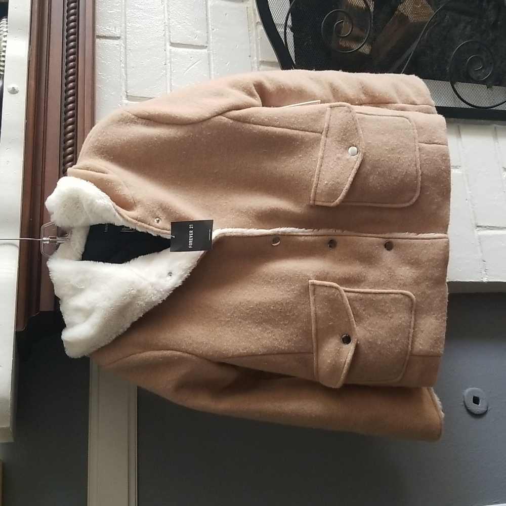 NWT Taupe/Tan warm & cozy Jacket
